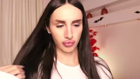 Kim Oberlin online show from 10-28-25, 11:25