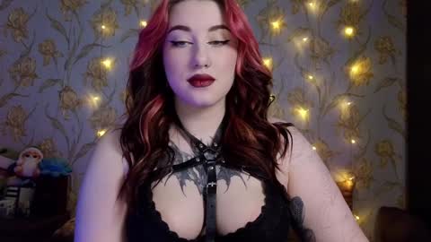 Hi Im Kimberly but u can call me Kim. Turn on ur sound i love to talk and moan online show from 02-07-25, 10:50