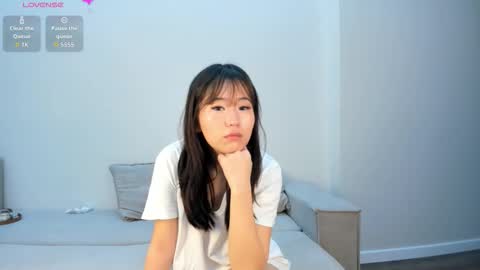 Snapshot of kim_sua chatting on 11-06-25, 03:57 Su A online show from 11-06-25, 03:57