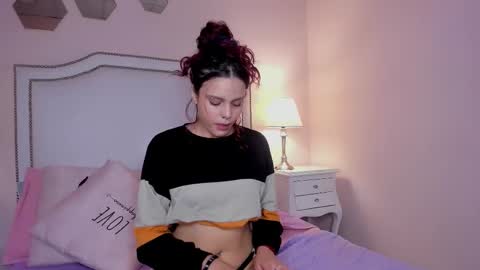 Snapshot of kimapril chatting on 11-06-25, 08:32 April online show from 11-06-25, 08:32