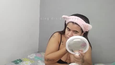 Snapshot of kimberly0319 chatting on 03-27-26, 05:02 kimberly0319 online show from 03-27-26, 05:02