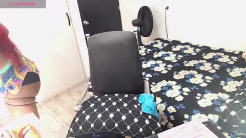 Snapshot of kimberly_bellu chatting on 02-13-25, 03:39 Anita. online show from 02-13-25, 03:39