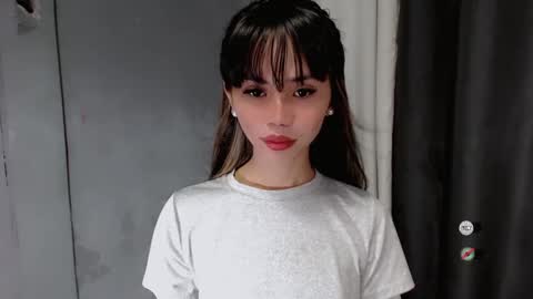 Snapshot of kimberly_tart chatting on 12-26-24, 12:46 Kimberly online show from 12-26-24, 12:46