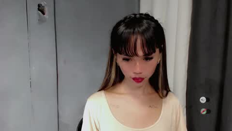 Snapshot of kimberly_tart chatting on 01-02-25, 10:55 Kimberly online show from 01-02-25, 10:55