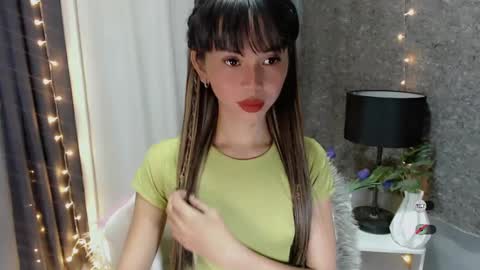 Snapshot of kimberly_tart chatting on 01-13-25, 06:38 Kimberly online show from 01-13-25, 06:38