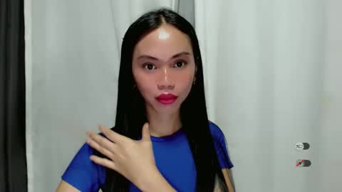 Snapshot of kimberly_tart chatting on 02-15-25, 10:11 Kimberly online show from 02-15-25, 10:11