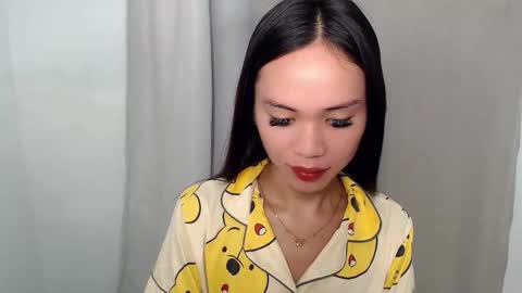 Snapshot of kimberly_tart chatting on 10-04-25, 12:19 Kimberly online show from 10-04-25, 12:19