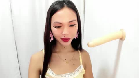 Snapshot of kimberly_tart chatting on 11-04-25, 11:26 Kimberly online show from 11-04-25, 11:26