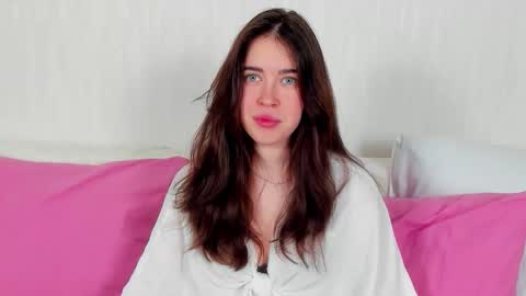 KimberlyBond online show from 12-14-25, 07:18