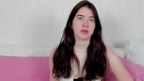 KimberlyBond online show from 12-18-25, 04:40