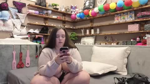 kimberlycaprice online show from 02-02-25, 08:35