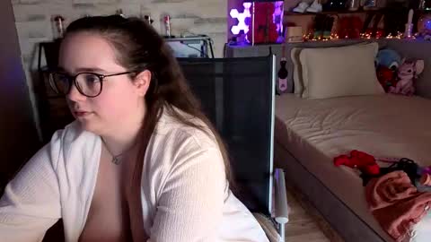 kimberlycaprice online show from 03-19-26, 08:40