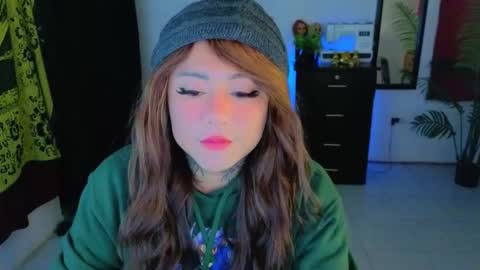 Kimberly Polizzi     online show from 10-20-25, 12:00