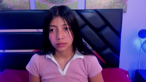 Kimberly Villalobos online show from 01-14-25, 05:34