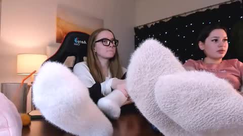 Snapshot of kimclarks chatting on 01-31-26, 07:11 kimclarks online show from 01-31-26, 07:11