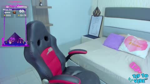 KAREN  online show from 01-30-25, 07:37