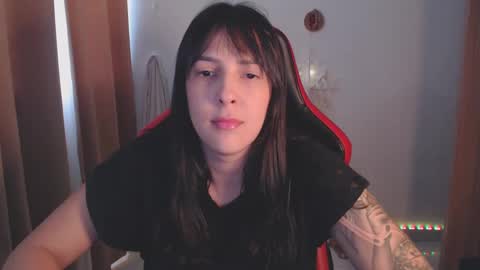 Snapshot of kimflexible_ chatting on 12-06-24, 02:06 Kim 3 online show from 12-06-24, 02:06