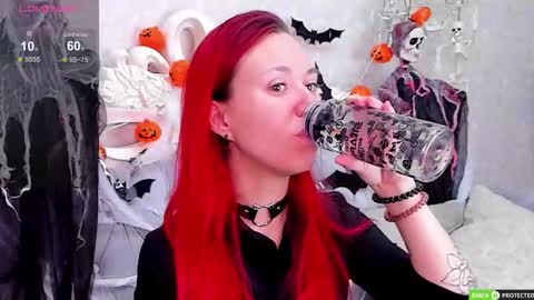 KimForman online show from 10-27-25, 03:43