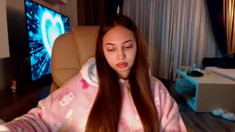 Kim Lee  online show from 12-29-24, 09:41