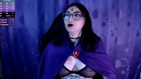 Snapshot of kimlennox_ chatting on 01-28-25, 01:50 online show from 01-28-25, 01:50