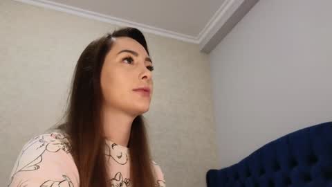 Kimmie online show from 10-18-25, 04:41