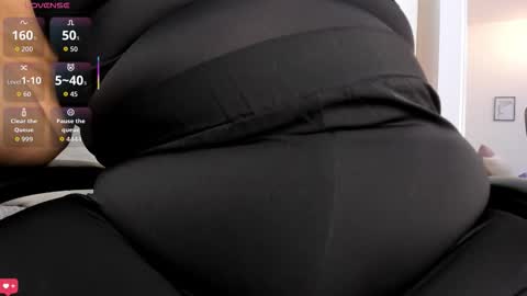 Karla online show from 11-26-25, 07:37