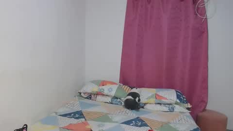 kimmy94192 online show from 01-11-25, 11:45