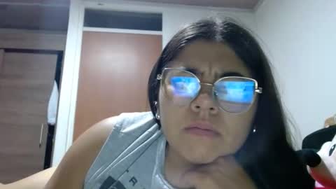 Kimmy online show from 10-13-25, 03:28