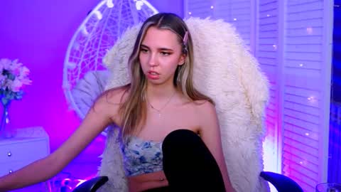 Snapshot of kimporins chatting on 02-10-26, 01:37 kimporins online show from 02-10-26, 01:37