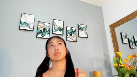 Kim online show from 09-09-25, 07:13