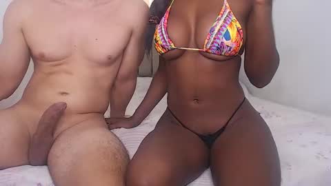 Snapshot of kimylove21 chatting on 10-22-25, 03:34 Kimylove21 online show from 10-22-25, 03:34