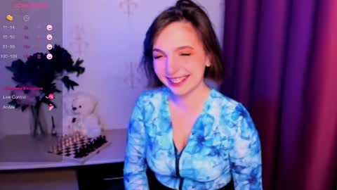 Hazel online show from 11-05-25, 11:10