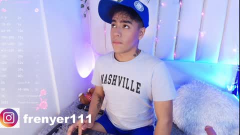 Snapshot of king_azahell chatting on 01-21-25, 03:48 king help me reach 100 likes online show from 01-21-25, 03:48