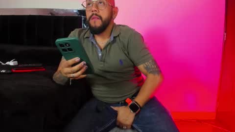 Snapshot of king_bear_25 chatting on 03-03-26, 01:12 king_bear_25 online show from 03-03-26, 01:12