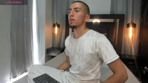 King Dante  online show from 12-04-24, 03:43