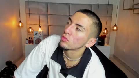 King Dante  online show from 02-25-25, 08:09