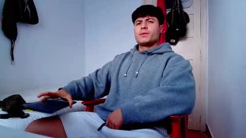 Snapshot of king_master_juan chatting on 11-07-25, 09:09 The Best Master online show from 11-07-25, 09:09