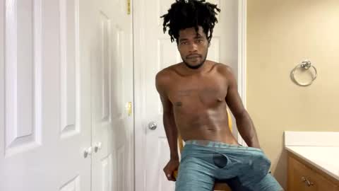 King Almighty01 online show from 10-13-25, 04:45