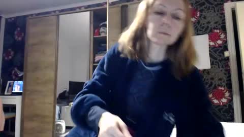 Snapshot of kingandprincess chatting on 03-08-25, 09:29 sexysexyhotwetpinkredpussy online show from 03-08-25, 09:29