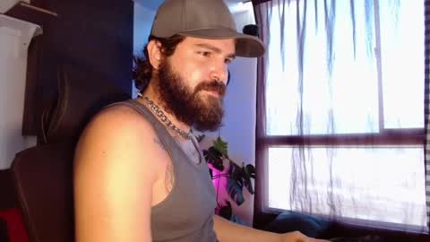 Snapshot of kingcat420 chatting on 12-08-24, 06:50 Jake online show from 12-08-24, 06:50