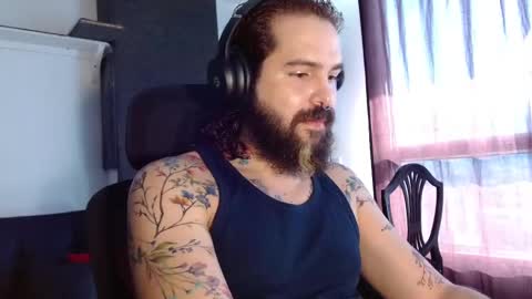 Snapshot of kingcat420 chatting on 10-02-25, 08:16 Jake online show from 10-02-25, 08:16