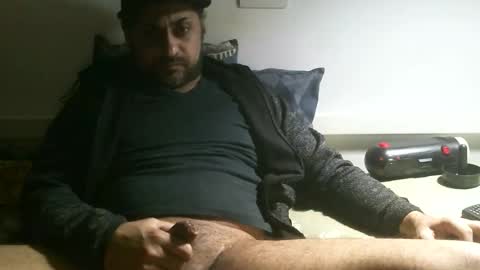  ivano corona  online show from 12-14-25, 02:39