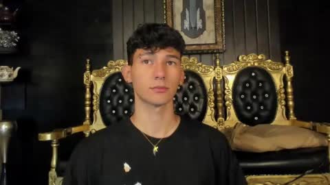 Snapshot of kingparker1 chatting on 12-22-24, 04:17 A L E X online show from 12-22-24, 04:17