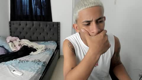 Snapshot of kings_latins chatting on 11-24-25, 06:40 DOMINANT ALPHA KINGS online show from 11-24-25, 06:40