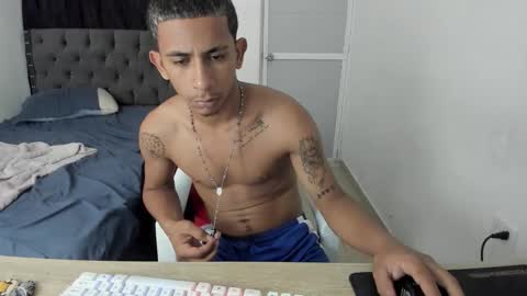 Snapshot of kings_latins chatting on 01-10-26, 07:54 DOMINANT ALPHA KINGS online show from 01-10-26, 07:54