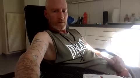 kingsize online show from 09-16-25, 10:49