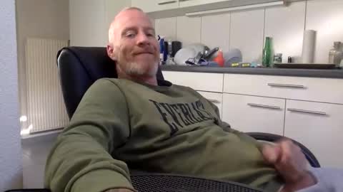 kingsize online show from 10-02-25, 08:21