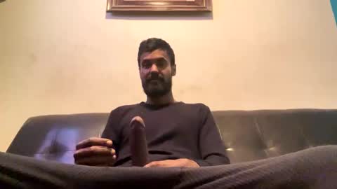 Snapshot of kingweeeed chatting on 12-17-24, 01:18 6Your Dream-Come True9 online show from 12-17-24, 01:18