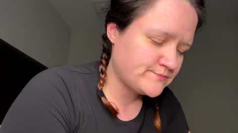 Snapshot of kinkbitch25 chatting on 02-09-26, 12:14 Kinkbitch online show from 02-09-26, 12:14