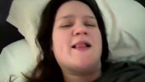 Snapshot of kinkbitch25 chatting on 03-31-26, 03:01 Kinkbitch online show from 03-31-26, 03:01